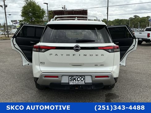 Used 2023 Nissan Pathfinder SL w/ SL Premium Package image 32