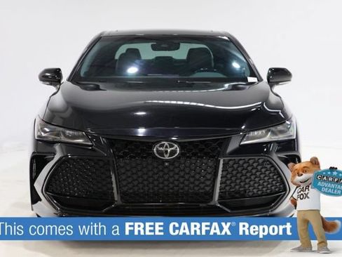 Used 2019 Toyota Avalon Touring w/ Advanced Safety Package FWD image 2