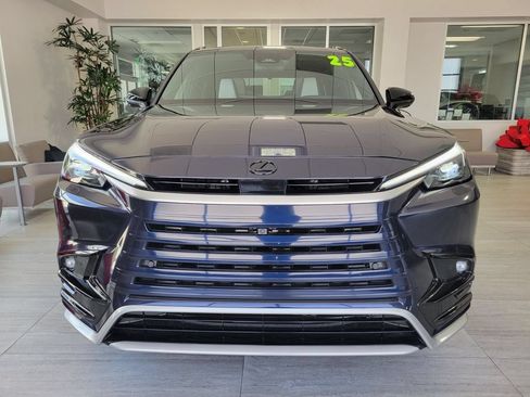 Certified 2025 Lexus TX 500h AWD w/ Technology Package image 7