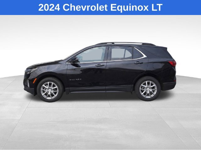 Used 2024 Chevrolet Equinox LT w/ LPO, Floor Liner Package FWD image 2