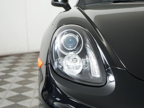 Used 2015 Porsche Boxster image 11