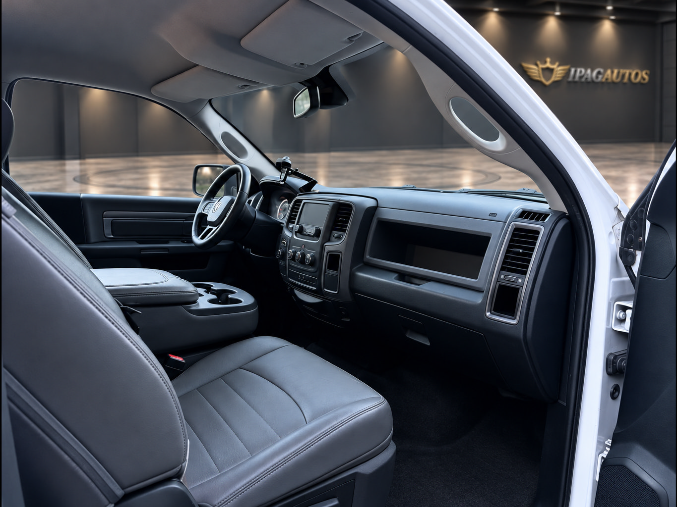 Used 2019 RAM 1500 Classic Tradesman RWD image 10