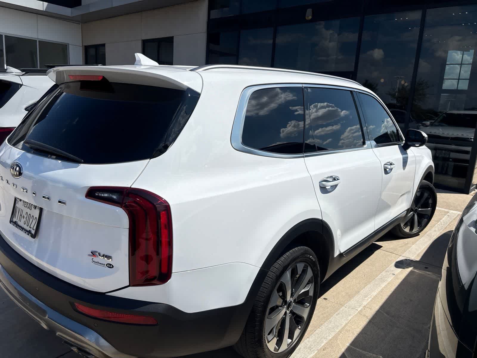 Certified 2021 Kia Telluride S FWD image 7