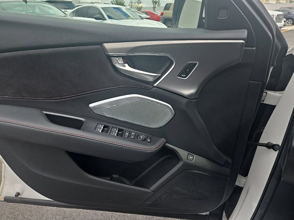 Used 2025 Acura RDX w/ Advance Package AWD/4WD image 16