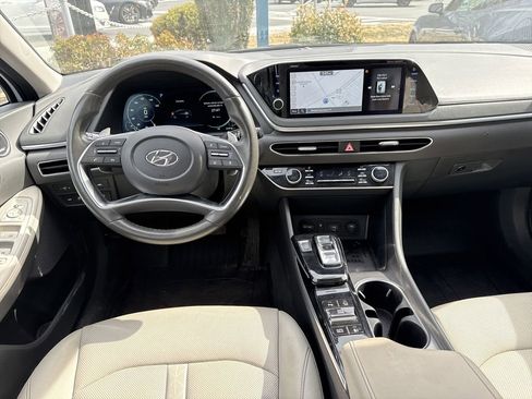 Used 2023 Hyundai Sonata Limited w/ Cargo Package image 11