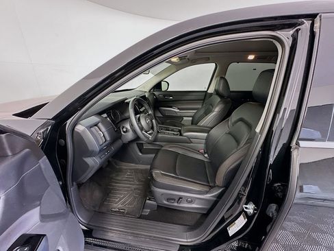 Used 2023 Nissan Pathfinder SL w/ SL Premium Package image 21