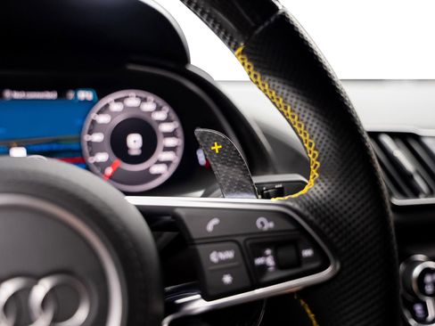 Used 2021 Audi R8 V10 w/ Premium Package image 41