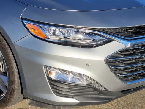 Used 2024 Chevrolet Malibu LT image 12