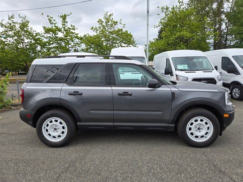 New 2025 Ford Bronco Sport Heritage w/ Convenience Package image 4