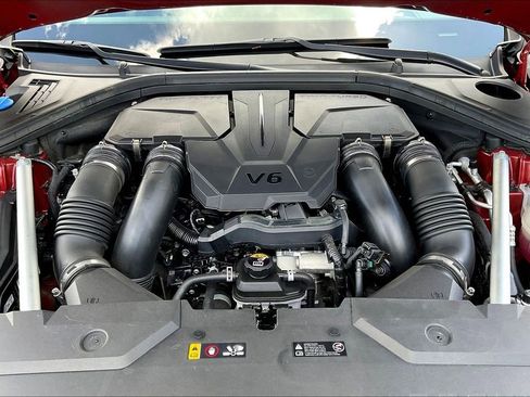 Used 2022 Genesis GV70 3.5T Sport w/ Sport Prestige Package AWD/4WD image 30