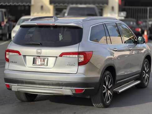 Used 2019 Honda Pilot Elite image 6