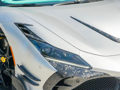 Used 2023 Ferrari F8 Tributo image 37