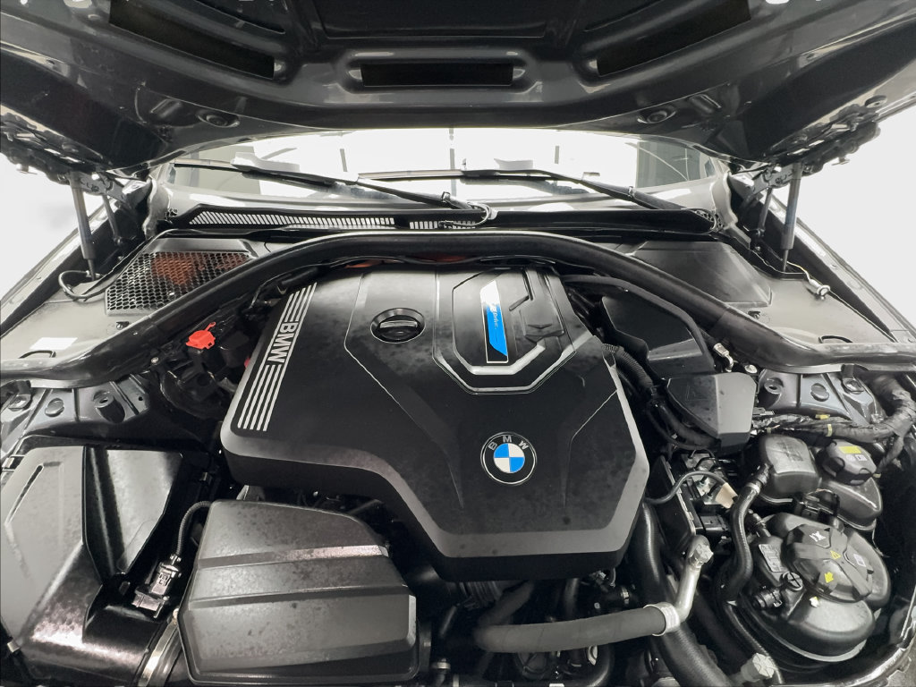 Used 2022 BMW 330e w/ Driving Assistance Package RWD image 20