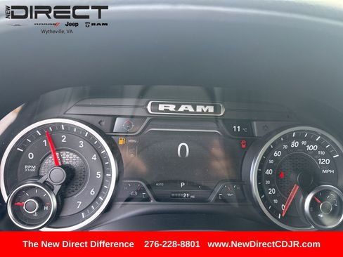 New 2026 RAM 1500 4x4 Crew Cab image 17