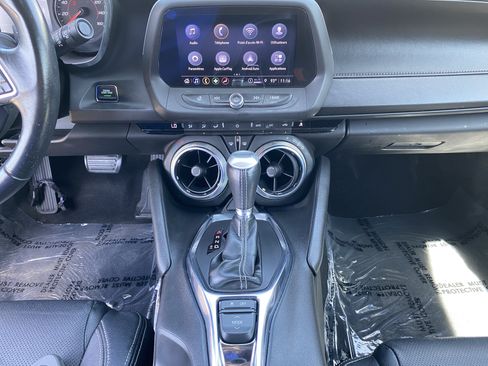 Used 2021 Chevrolet Camaro LT w/ Technology Package RWD image 13