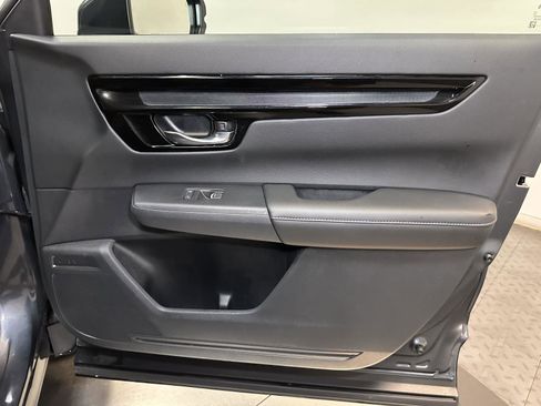 Used 2025 Honda CR-V EX-L image 37