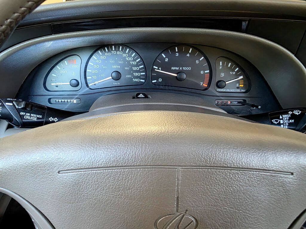 Used 1997 Oldsmobile Aurora FWD image 31