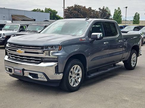 Used 2021 Chevrolet Silverado 1500 LTZ AWD/4WD image 3