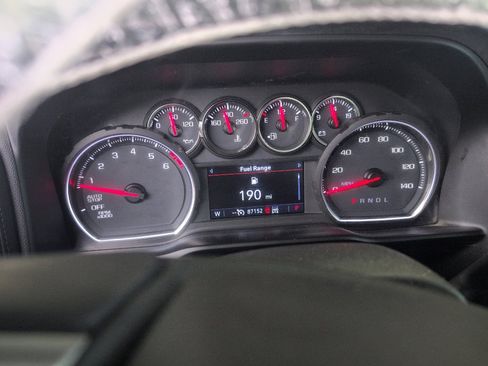 Used 2019 Chevrolet Silverado 1500 LT w/ All-Star Edition AWD/4WD image 3