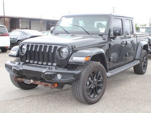 Used 2022 Jeep Gladiator Overland AWD/4WD image 6