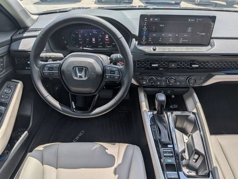 Used 2026 Honda Accord EX-L image 18