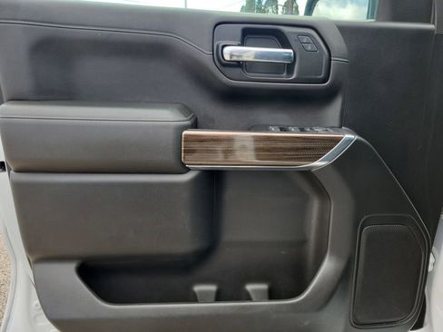 Used 2022 Chevrolet Silverado 1500 LT Trail Boss w/ Safety Package image 17