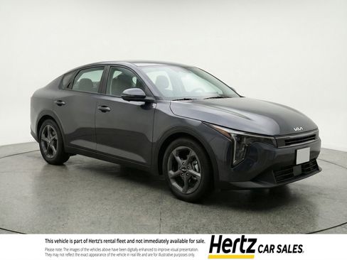 Used 2025 Kia K4 FWD image 1
