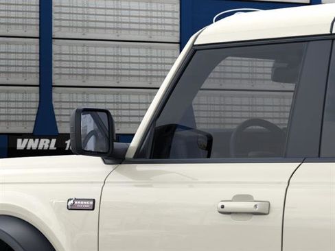 New 2026 Ford Bronco Outer Banks w/ Sasquatch Package AWD/4WD image 22