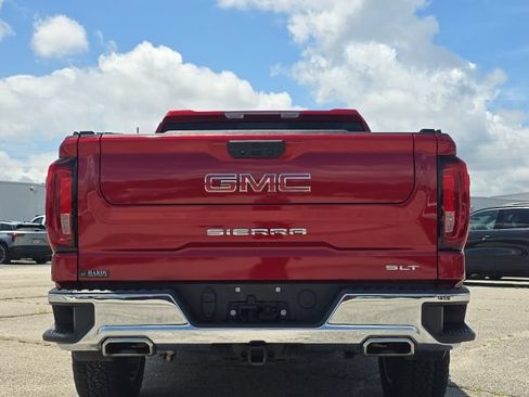 Used 2023 GMC Sierra 1500 SLT w/ SLT Premium Package AWD/4WD image 4