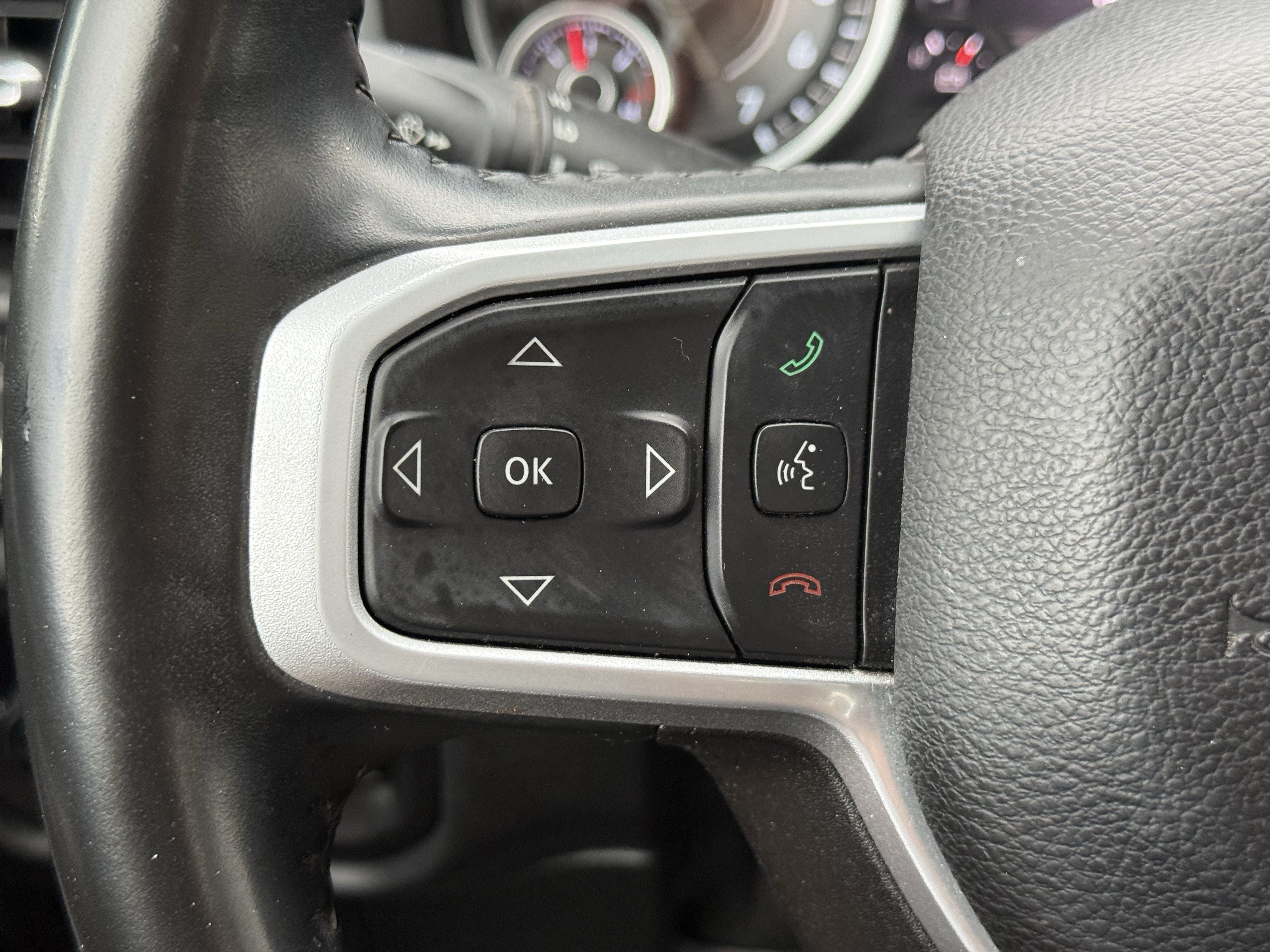 Used 2022 RAM 1500 Lone Star AWD/4WD image 16