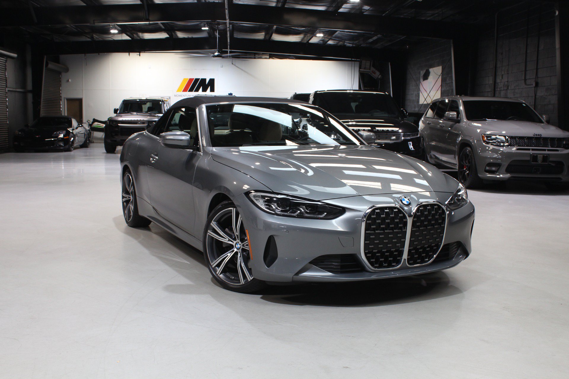 Used 2024 BMW 430i Convertible w/ Premium Package RWD image 11