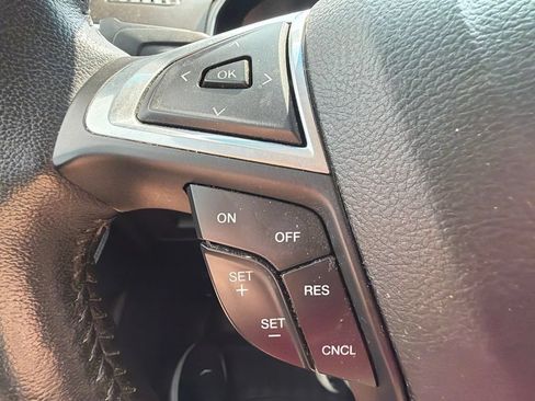 Used 2015 Ford Edge Titanium w/ Equipment Group 301A AWD/4WD image 27