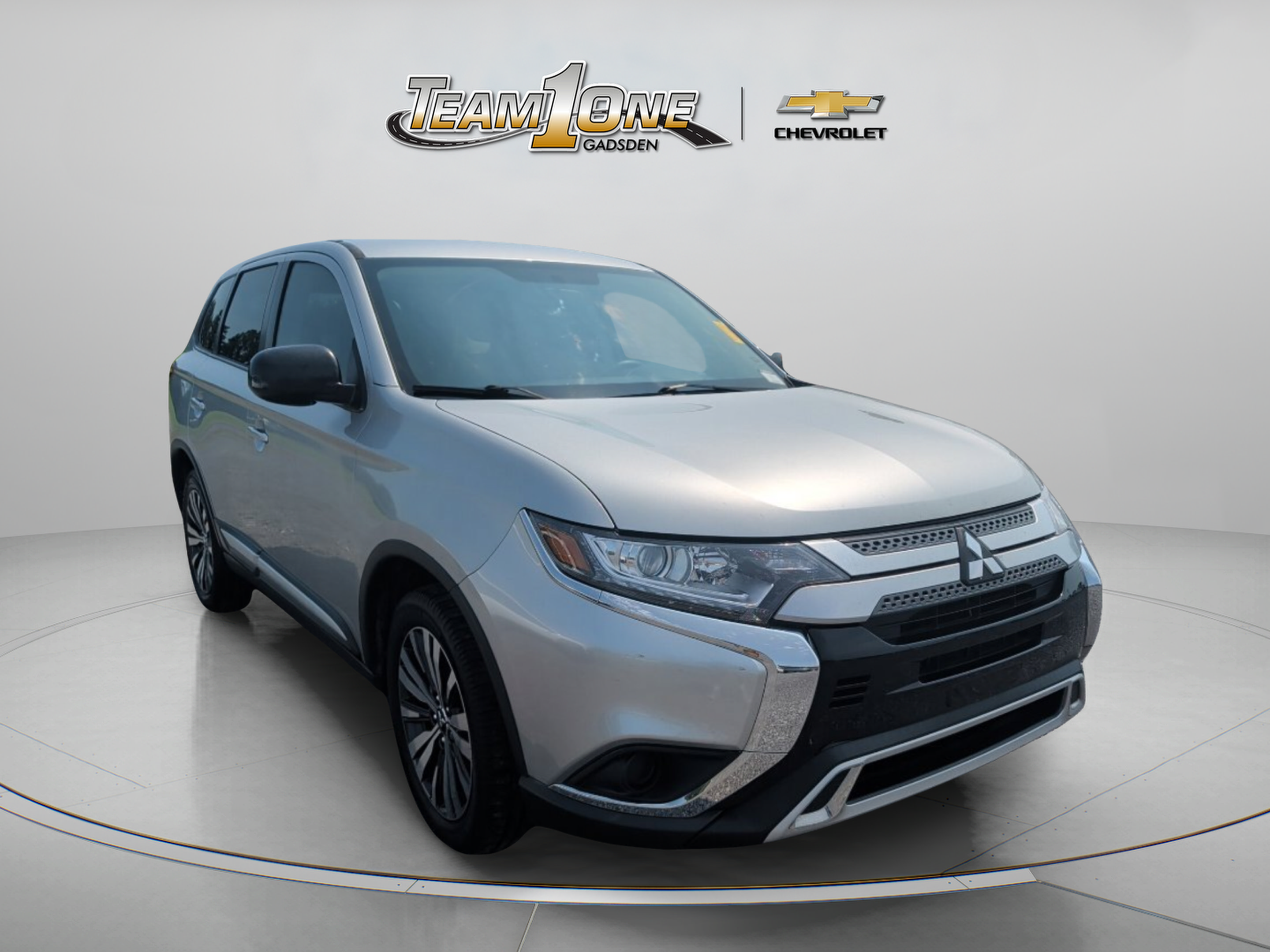 Used 2019 Mitsubishi Outlander ES AWD/4WD image 1