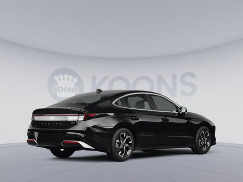 Used 2025 Hyundai Sonata SEL image 4