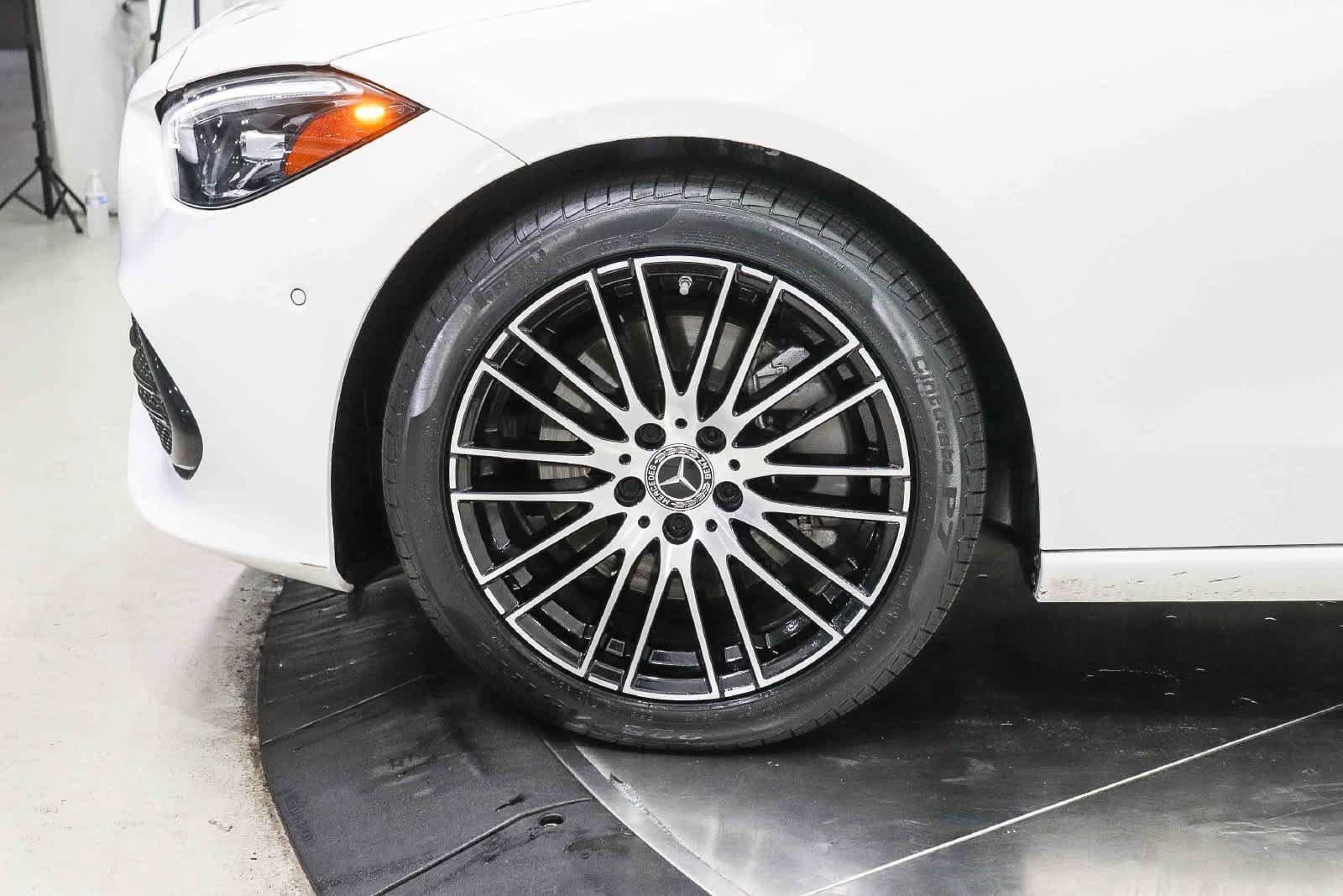 Certified 2023 Mercedes-Benz C 300 Sedan image 9