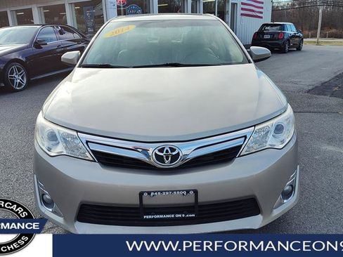 Used 2014 Toyota Camry XLE image 8