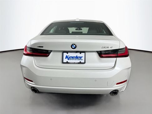 Used 2024 BMW 330i xDrive Sedan w/ Premium Package AWD/4WD image 4