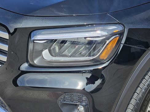 Used 2026 Mercedes-Benz GLB 250 image 7