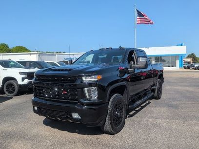 Used 2022 Chevrolet Silverado 2500 LT w/ Midnight Edition