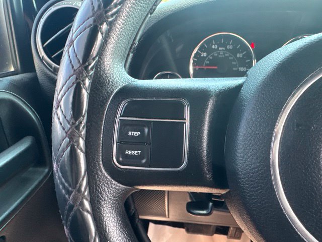 Used 2015 Jeep Wrangler Unlimited Sport AWD/4WD image 21