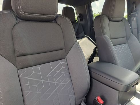 New 2026 Nissan Frontier SV w/ All-Weather Content Package image 19