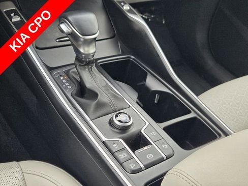 Certified 2023 Kia Sorento EX w/ Panoramic Sunroof Package FWD image 19