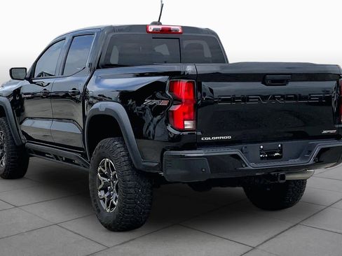 Used 2024 Chevrolet Colorado ZR2 w/ Safety Package AWD/4WD image 12
