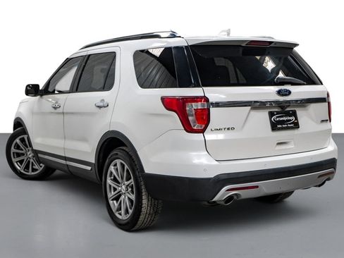 Used 2016 Ford Explorer Limited FWD image 8