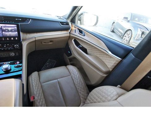 Used 2021 Jeep Grand Cherokee L Summit image 10