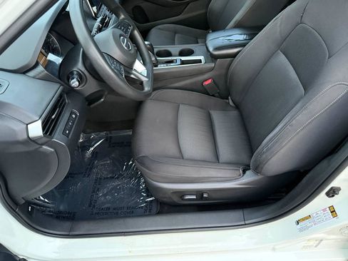 Used 2019 Nissan Altima 2.5 S FWD image 17