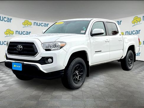 Used 2022 Toyota Tacoma SR5 image 3