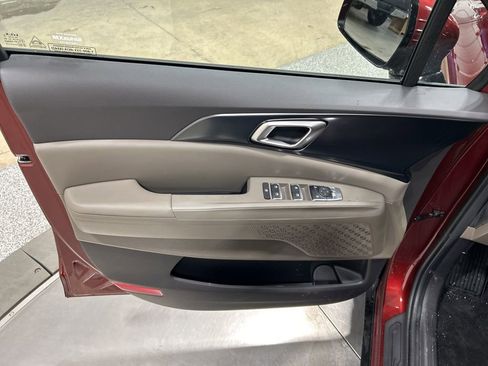 New 2026 Kia Carnival image 14