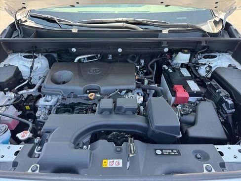 Used 2025 Toyota RAV4 XLE Premium w/ Weather Package AWD/4WD image 18