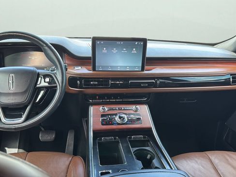 Certified 2021 Lincoln Aviator Grand Touring w/ Elements Package Plus AWD/4WD image 21